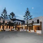 Tinos & 4*