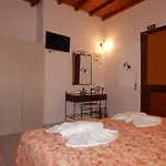 Tinos & 4* Agios Loannis