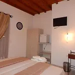 Tinos & 4* Agios Loannis