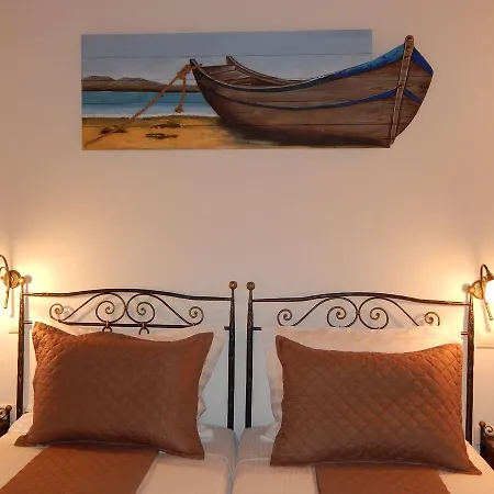 Bed & Breakfast Tinos &