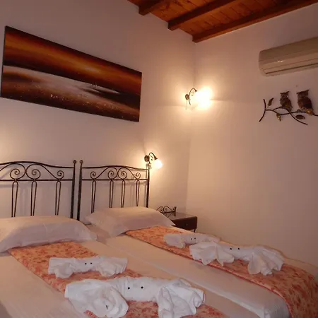 Tinos & 4*