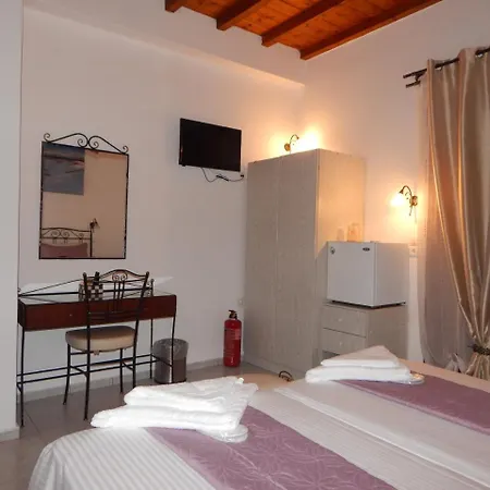 Tinos & B&B 아기오스 이오니스