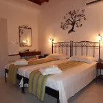 Tinos & 4*