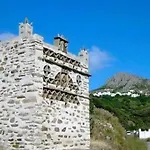 Oda ve Kahvaltı Tinos & Agios Ioannis (Tinos)