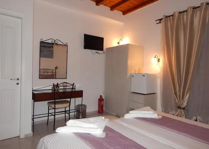 Tinos & Bed and Breakfast Άγιος Ιωάννης