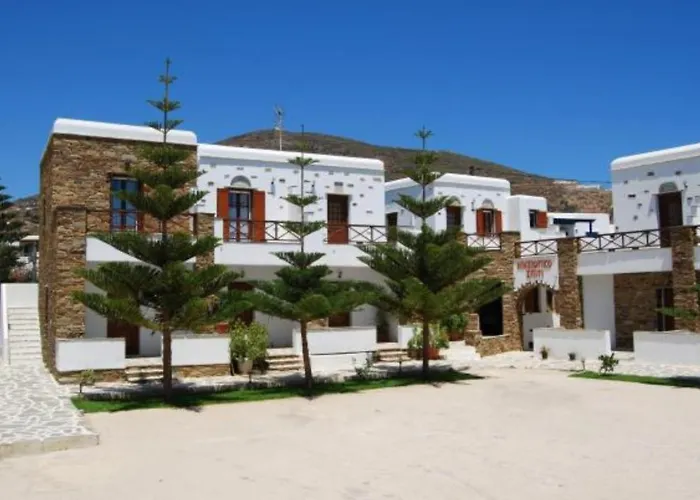 Tinos & Bed and Breakfast